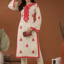 Inddus Floral Embroidered Notched Neck Thread Work Straight Kurta with Trousers-16