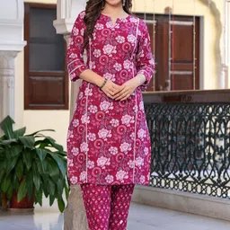 PHYSIL Women Floral Printed Regular Pure Cotton Kurta with Trousers-33