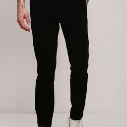 SHOWOFF Men Comfort Slim Fit Low-Rise Cotton Corduroy Trousers-picture-6