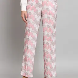 PowerSutra Women Geometric Printed Relaxed Easy Wash Pleated Trousers-picture-36