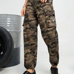 Beyoung Men Mid-Rise Camouflage Printed Joggers Trousers-image-68