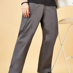 YU by Pantaloons Men Mid-Rise Cargos-image-34
