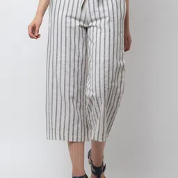 DODO & MOA Women White Striped Culottes Trousers-image-24