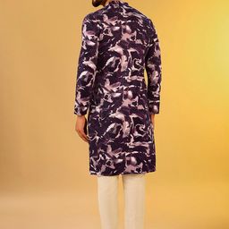 KISAH Abstract Digital Print Mandarin Collar Regular Kurta with Trousers image 5