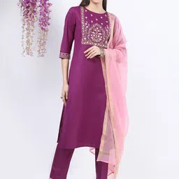 KETCH Women Magenta Floral Embroidered  Kurti with Trousers & Dupatta-image-66