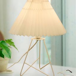 Homesake White Frustum Shaped Retro Down Wire Metal Table Lamp-14
