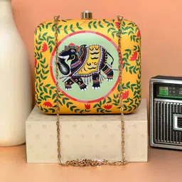 ARTKLIM Women Madhubani Elephant And Lotus Printed Box Clutch-57