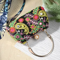 Toobacraft Embroidered Box Clutch-image-4