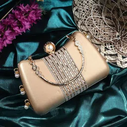 Toobacraft Embellished Box Clutch-20