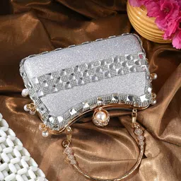 Toobacraft Embellished Box Clutch-14
