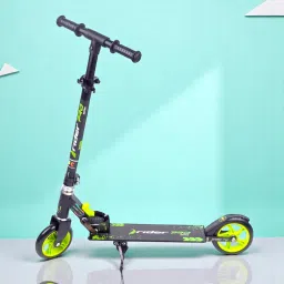 house of common Folding kick scooter with adjustable handle for age group 2-6 years Kids Scooter image 3