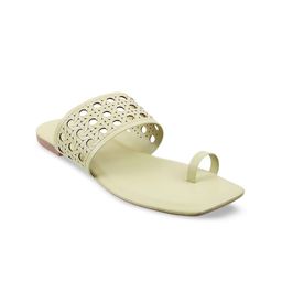 Metro Women Green One Toe Flats with Laser Cuts-34