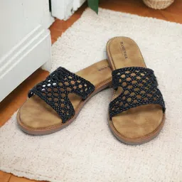 PLANET WALK Women Open Toe Flats with Laser Cuts-image-91