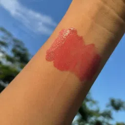 sheny Lips -Clear Lip Gloss | High-Glossy Shine | Enriched with Lightweight lip gloss image 2