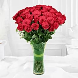 Compassionate Red Roses Vase-image-2