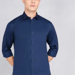 Men Regular Fit Solid Casual Shirt-picture-6
