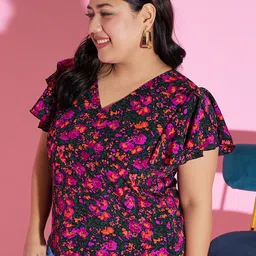 Berrylush Curve Floral Print Flutter Sleeves Top image 3