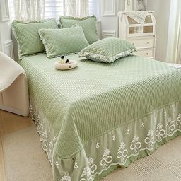 JC HOME Green & White Embroidered 162 TC Double Queen Bed Cover With 2 Pillow Covers-image-75
