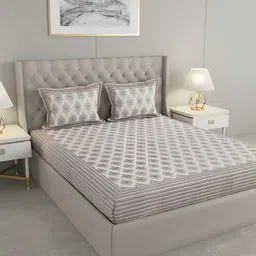 Wayne Martin Grey and White Floral 330 TC King Bedsheet with 2 Pillow Covers-image-90