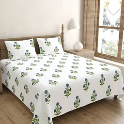 BED-SHEET.COM White & Blue Floral 240 TC Cotton King Bedsheet with 2 Pillow Covers-image-70