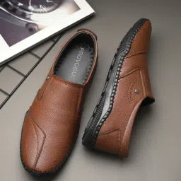 Lightweight Comfort Summer Trendy Premium Stylish Slip On For Men-24