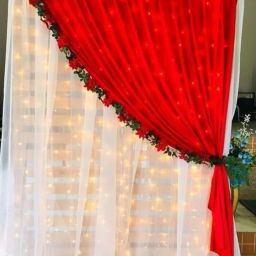 Solid 7pcs Elegant Red & White Sheer Backdrop Net Cloth LED Lights for a Festive Balloon-6