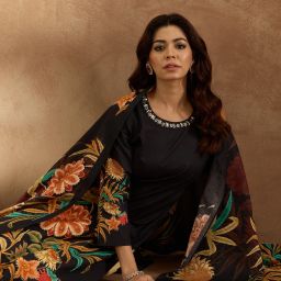 Women Pure Cotton Kurta Pant Dupatta Set-image-102