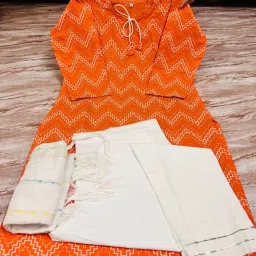 Women Cotton Blend Kurta Pant Dupatta Set-picture-22