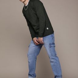roadster Men Solid Round Neck Green Sweater-picture-16