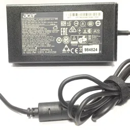 Acer ASPIRE 7 5.5-1.7 pin 135 W Adapter-image-0