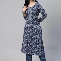 Readiprint Fashions Floral Printed Regular Gotta Patti Pure Cotton Kurta with Trousers-picture-28