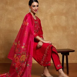Varanga Women Floral Yoke Design Regular Thread Work Kurta with Trousers & With Dupatta-17
