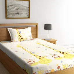 KLOTTHE White Cartoon Characters 210 TC Polycotton 1 Single Bedsheet with 1 Pillow Covers-image-83