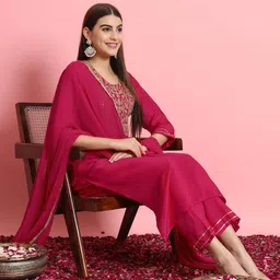 VredeVogel Floral Embroidered Round Neck Regular Sequinned Kurta With Trouser With Dupatta-14