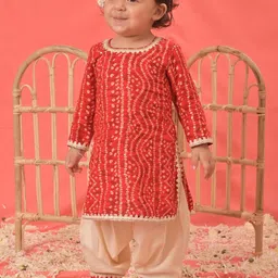 VASTRAMAY Girls Bandhani Printed Gotta Patti Kurta With Patiala-image-77