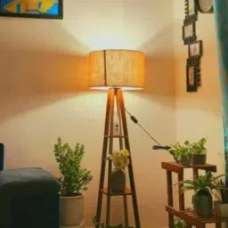 Tripod Floor lamp-9