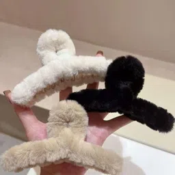 DN Creation Women Assorted Set of 3 Fur Fleece Claw Clip-13