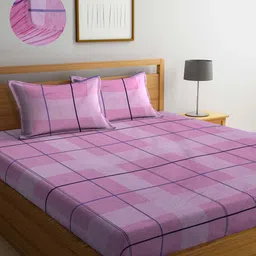 Arrabi Pink & White Geometric 300 TC Fitted King Bedsheet with 2 Pillow Covers-image-91
