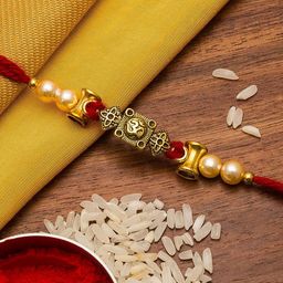 aadita Men Gold-Toned & Red Thread Rakhi With Roli Chawal-image-66