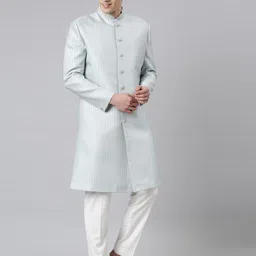 TheEthnic.Co Self-Design Embroidered Mandarin Collar Sherwani Set-picture-1