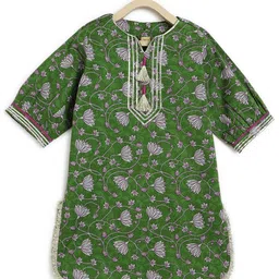 Tiber Taber Girls Floral Printed Regular Kurta with Salwar & With Dupatta image 4