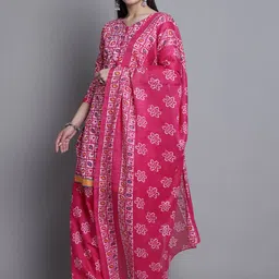 Rajnandini Ethnic Motifs Printed V-Neck Kurti With Salwar & Dupatta-image-25