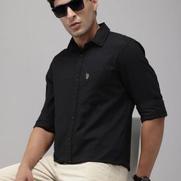 Men Tailored Fit Solid Cut Away Collar Casual Shirt-image-56