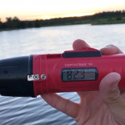 HawkEye DT1H Handheld Depth Finder with Temperature image 2