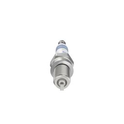 Bosch Spark Plug Set of 4_ 0242135809 - Type YR7DC | Compatible for Maruti Suzuki Wagon R, Alto 1- Non K10 image 3