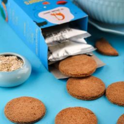 THE GROWING GIRAFFE Natural & Healthy Ragi Cookies, Tasty, Nutritious Snacks for Kids, Artificial Flavor & Color, Ragi, Multigrain, Cocoa Peanut Butter Bars, 160 Grams Each (Pack of 3, 480 Grams) image 5