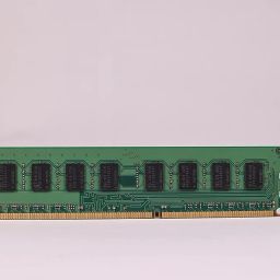 IRVINE 2 GB DDR3 1600 MHz Desktop SDRAM | Highly Durable Memory Module | CL-11 | UDIMM | Long-DIMM | PC3-12800U | Single Rank | Pin 240 | Supports - 1.35/1.5 Volts | 3 Years Warranty image 4