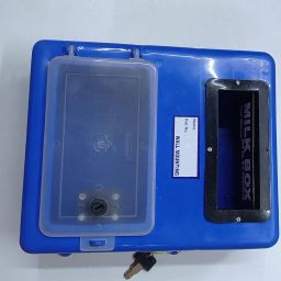 Generic Wall-Mounting Milk Box with 2 Keys (Blue) - 28 x 23 x 11 cm, 500ml x 5 Packets image 4