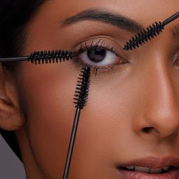 Colorbar Zoom and Whoosh mascara, Black Sin, 9 ml | Smudgeproof | Easy to use | Conditioning image 2