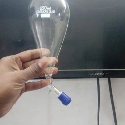 ISKO® Borosilicate glass Separating Funnel with Rotalflow teflon stopcock with 2 stoppers glass and PP (Capacity 500ml) 1 Pc. image 2